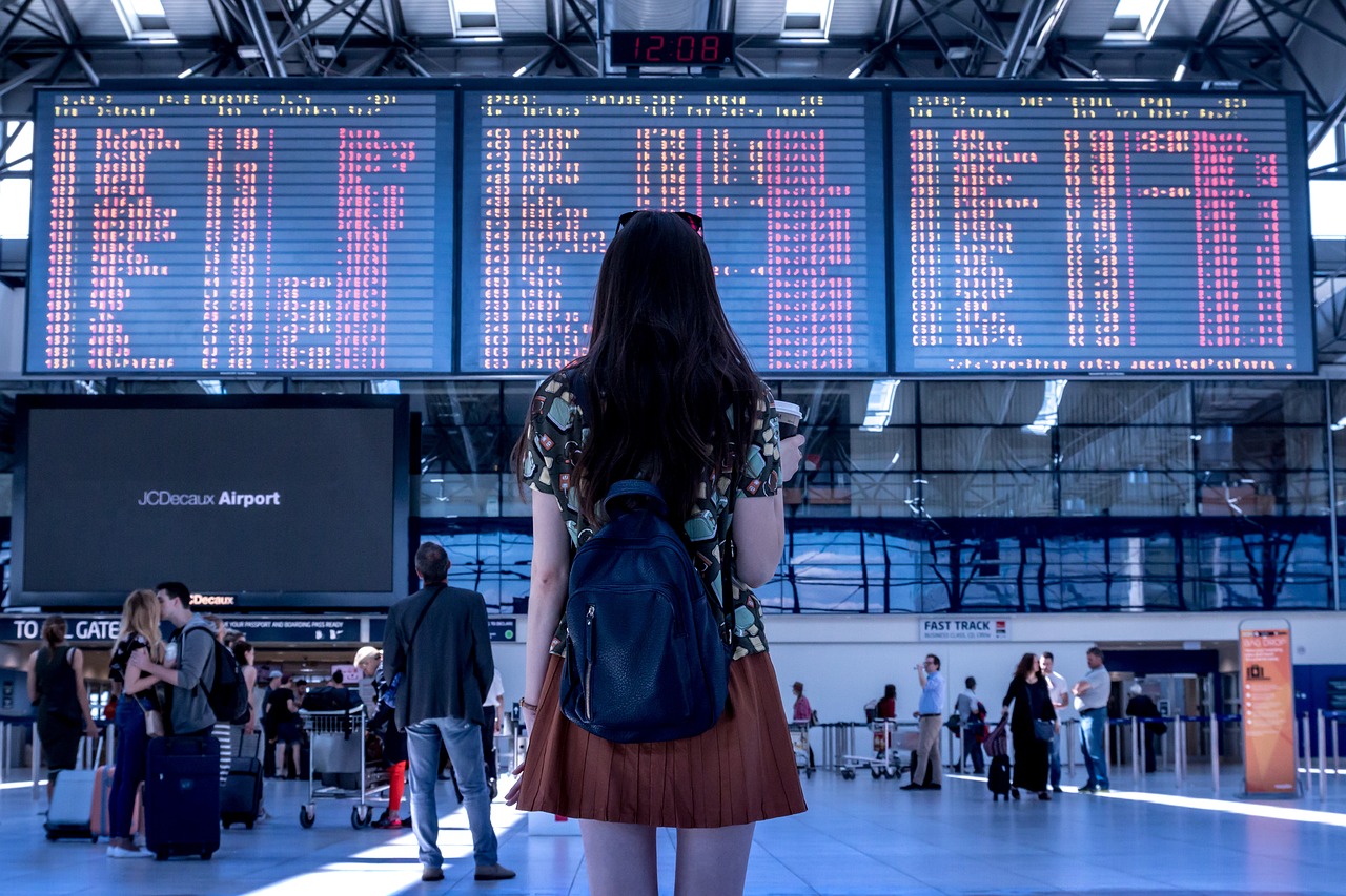 Sutton ↔ Luton Airport Transfers – Fixed Taxi Price